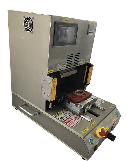 PRSH1815伺服熱熔機